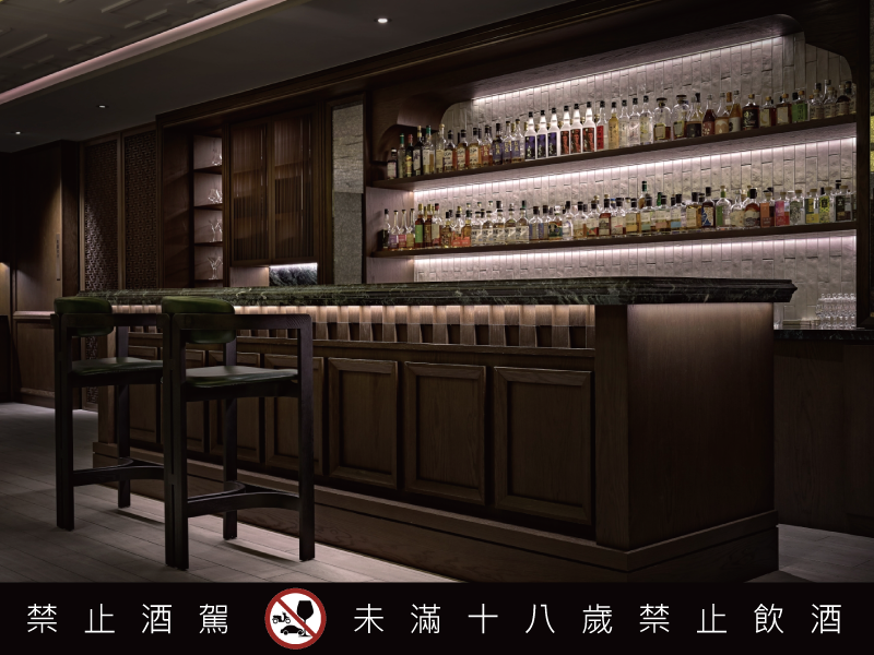 全臺首家五星級在地風土酒吧 首推風土單杯訂閱制 好飲學院 RedBar 弈夢紅樓 地酒搭餐的全新選擇